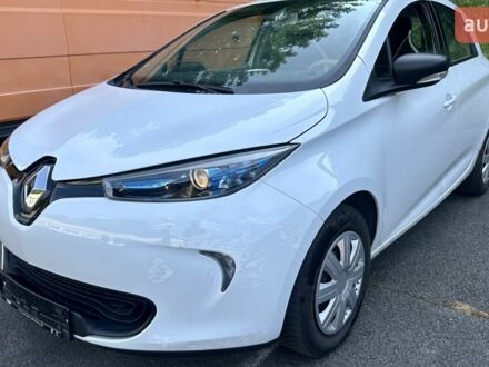 Білий Рено Зое, об'ємом двигуна 0 л та пробігом 111 тис. км за 11082 $, фото 1 на Automoto.ua