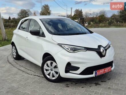 Белый Рено Зое, объемом двигателя 0 л и пробегом 25 тыс. км за 11600 $, фото 1 на Automoto.ua
