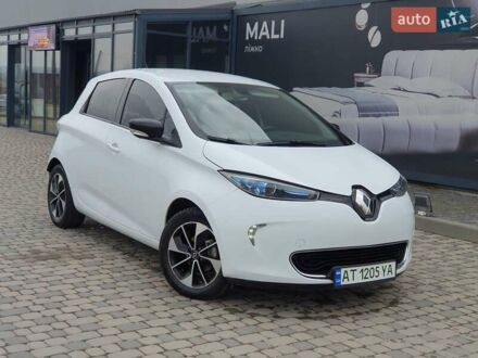 Білий Рено Зое, об'ємом двигуна 0 л та пробігом 85 тис. км за 10900 $, фото 1 на Automoto.ua