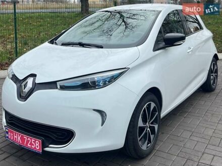 Белый Рено Зое, объемом двигателя 0 л и пробегом 93 тыс. км за 9999 $, фото 1 на Automoto.ua