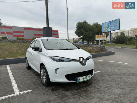 Рено Зое 2019 в Киеве на Automoto.ua Белый Рено Зое, объемом двигателя 0 л и пробегом 40 тыс. км за 9999 $, фото 1 на Automoto.ua
