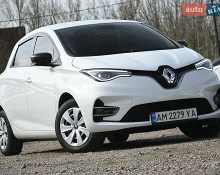 Белый Рено Зое, объемом двигателя 0 л и пробегом 41 тыс. км за 13150 $, фото 1 на Automoto.ua