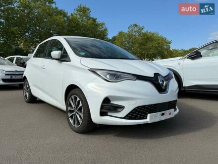 Белый Рено Зое, объемом двигателя 0 л и пробегом 65 тыс. км за 13300 $, фото 1 на Automoto.ua