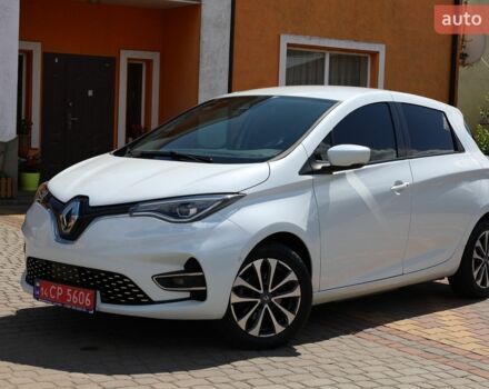 Белый Рено Зое, объемом двигателя 0 л и пробегом 65 тыс. км за 14200 $, фото 1 на Automoto.ua
