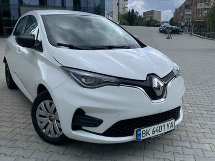 Белый Рено Зое, объемом двигателя 0 л и пробегом 74 тыс. км за 12599 $, фото 1 на Automoto.ua