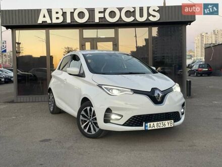 Белый Рено Зое, объемом двигателя 0 л и пробегом 104 тыс. км за 12990 $, фото 1 на Automoto.ua