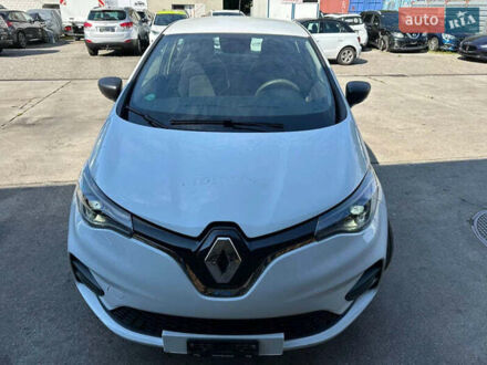 Белый Рено Зое, объемом двигателя 0 л и пробегом 148 тыс. км за 8990 $, фото 1 на Automoto.ua