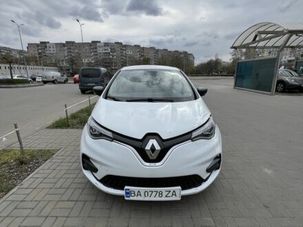 Рено Зое 2020 в Черкассах на Automoto.ua Белый Рено Зое, объемом двигателя 0 л и пробегом 64 тыс. км за 9500 $, фото 1 на Automoto.ua