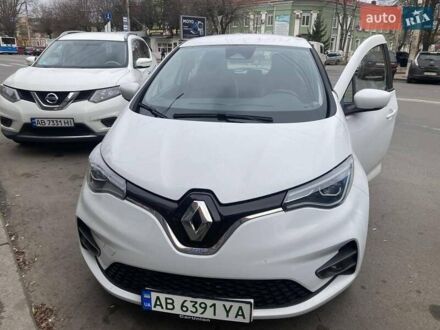 Рено Зое 2020 в Виннице на Automoto.ua Белый Рено Зое, объемом двигателя 0 л и пробегом 77 тыс. км за 15509 $, фото 1 на Automoto.ua