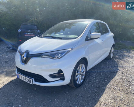 Білий Рено Зое, об'ємом двигуна 0 л та пробігом 78 тис. км за 11700 $, фото 1 на Automoto.ua