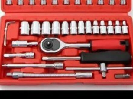 Білий Рено Зое, об'ємом двигуна 0 л та пробігом 153 тис. км за 500 $, фото 1 на Automoto.ua