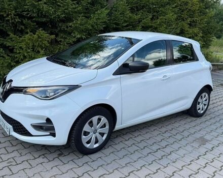 Белый Рено Зое, объемом двигателя 0 л и пробегом 37 тыс. км за 11800 $, фото 1 на Automoto.ua