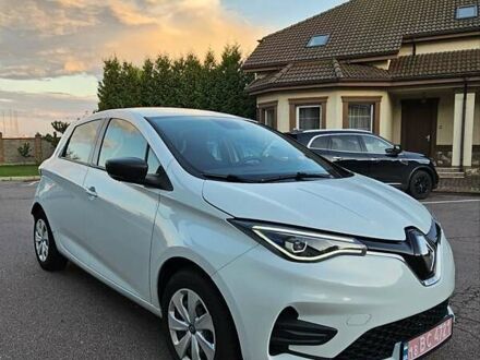 Белый Рено Зое, объемом двигателя 0 л и пробегом 85 тыс. км за 11999 $, фото 1 на Automoto.ua