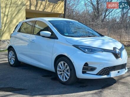 Рено Зое 2020 в Калуше на Automoto.ua Белый Рено Зое, объемом двигателя 0 л и пробегом 19 тыс. км за 8900 $, фото 1 на Automoto.ua