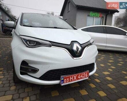 Белый Рено Зое, объемом двигателя 0 л и пробегом 59 тыс. км за 13200 $, фото 1 на Automoto.ua