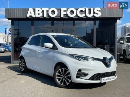 Белый Рено Зое, объемом двигателя 0 л и пробегом 217 тыс. км за 11990 $, фото 1 на Automoto.ua