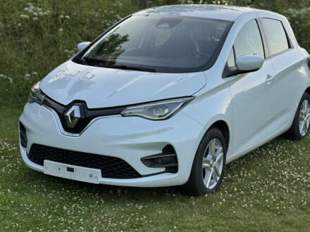 Білий Рено Зое, об'ємом двигуна 0 л та пробігом 102 тис. км за 11300 $, фото 1 на Automoto.ua
