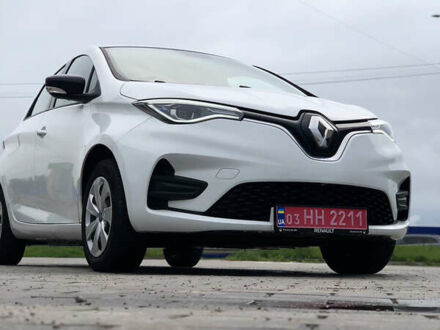 Белый Рено Зое, объемом двигателя 0 л и пробегом 79 тыс. км за 10999 $, фото 1 на Automoto.ua