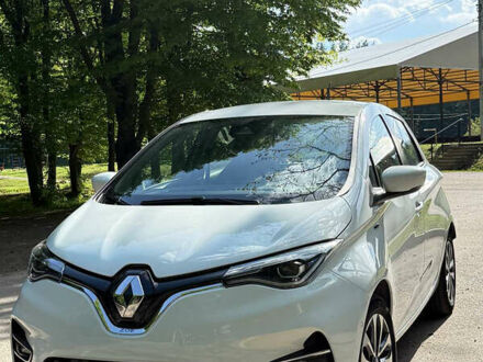 Белый Рено Зое, объемом двигателя 0 л и пробегом 74 тыс. км за 13499 $, фото 1 на Automoto.ua