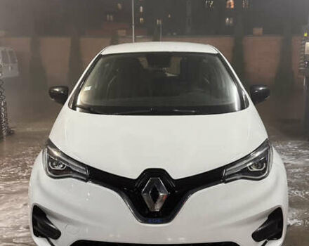 Белый Рено Зое, объемом двигателя 0 л и пробегом 54 тыс. км за 13500 $, фото 1 на Automoto.ua