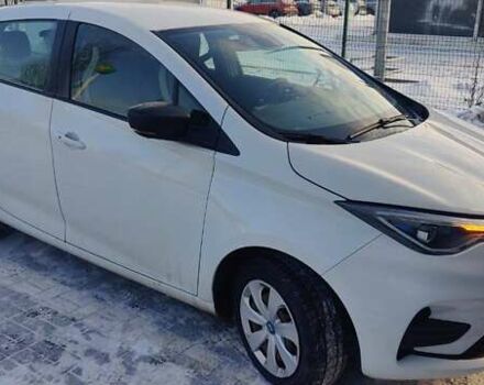 Белый Рено Зое, объемом двигателя 0 л и пробегом 98 тыс. км за 10600 $, фото 1 на Automoto.ua