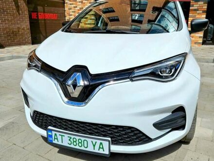 Рено Зое 2020 в Калуше на Automoto.ua Белый Рено Зое, объемом двигателя 0 л и пробегом 28 тыс. км за 11900 $, фото 1 на Automoto.ua