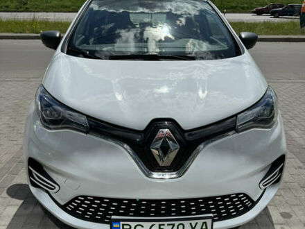 Рено Зое 2020 у Стрые на Automoto.ua Білий Рено Зое, об'ємом двигуна 0 л та пробігом 74 тис. км за 11700 $, фото 1 на Automoto.ua