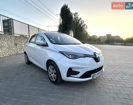Білий Рено Зое, об'ємом двигуна 0 л та пробігом 124 тис. км за 11300 $, фото 1 на Automoto.ua