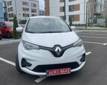 Белый Рено Зое, объемом двигателя 0 л и пробегом 89 тыс. км за 12350 $, фото 1 на Automoto.ua