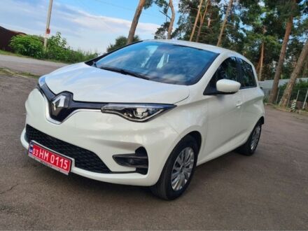 Белый Рено Зое, объемом двигателя 0 л и пробегом 156 тыс. км за 11000 $, фото 1 на Automoto.ua