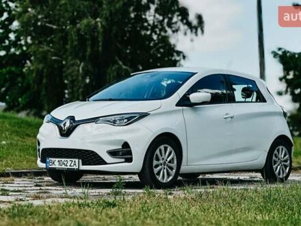 Білий Рено Зое, об'ємом двигуна 0 л та пробігом 36 тис. км за 16000 $, фото 1 на Automoto.ua