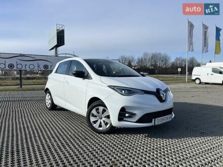 Рено Зое 2021 в Львове на Automoto.ua Белый Рено Зое, объемом двигателя 0 л и пробегом 37 тыс. км за 12931 $, фото 1 на Automoto.ua