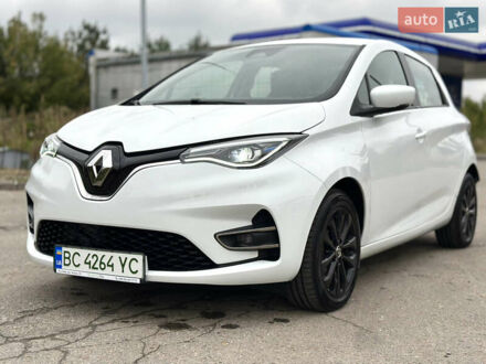 Белый Рено Зое, объемом двигателя 0 л и пробегом 51 тыс. км за 13200 $, фото 1 на Automoto.ua