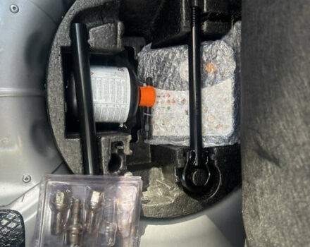 Рено Зое 2015 в Золочев на Automoto.ua Бежевый Рено Зое, объемом двигателя 0 л и пробегом 110 тыс. км за 6799 $, фото 39 на Automoto.ua