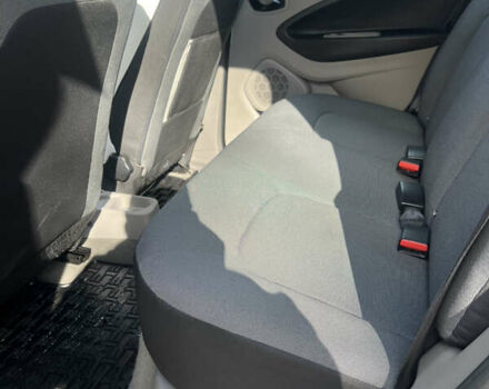 Рено Зое 2015 в Золочев на Automoto.ua Бежевый Рено Зое, объемом двигателя 0 л и пробегом 110 тыс. км за 6799 $, фото 38 на Automoto.ua