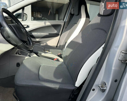 Бежевий Рено Зое, об'ємом двигуна 0 л та пробігом 80 тис. км за 7100 $, фото 6 на Automoto.ua