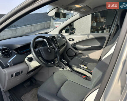 Бежевий Рено Зое, об'ємом двигуна 0 л та пробігом 80 тис. км за 7100 $, фото 5 на Automoto.ua