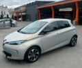 Бежевый Рено Зое, объемом двигателя 0 л и пробегом 77 тыс. км за 10800 $, фото 1 на Automoto.ua