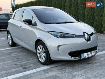 Рено Зое 2013 у Луцьку на Automoto.ua Бежевий Рено Зое, об'ємом двигуна 0 л та пробігом 147 тис. км за 5800 $, фото 1 на Automoto.ua