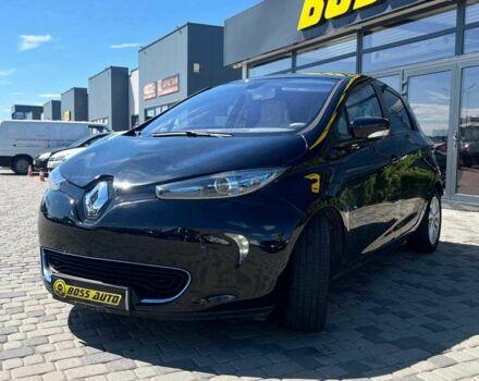 Черный Рено Зое, объемом двигателя 0 л и пробегом 113 тыс. км за 6800 $, фото 2 на Automoto.ua