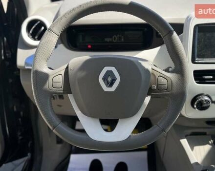 Чорний Рено Зое, об'ємом двигуна 0 л та пробігом 113 тис. км за 6990 $, фото 12 на Automoto.ua