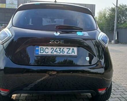 Черный Рено Зое, объемом двигателя 0 л и пробегом 74 тыс. км за 8250 $, фото 1 на Automoto.ua