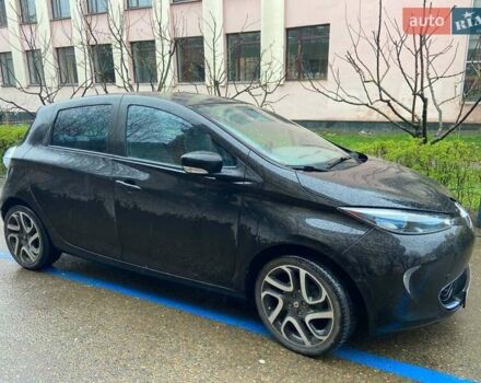 Рено Зое 2013 у Чернівцях на Automoto.ua Чорний Рено Зое, об'ємом двигуна 0 л та пробігом 95 тис. км за 9999 $, фото 2 на Automoto.ua