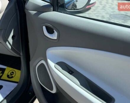 Чорний Рено Зое, об'ємом двигуна 0 л та пробігом 113 тис. км за 6990 $, фото 24 на Automoto.ua