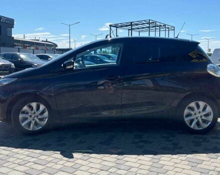 Черный Рено Зое, объемом двигателя 0 л и пробегом 113 тыс. км за 6800 $, фото 3 на Automoto.ua