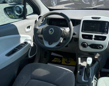 Черный Рено Зое, объемом двигателя 0 л и пробегом 113 тыс. км за 6800 $, фото 18 на Automoto.ua