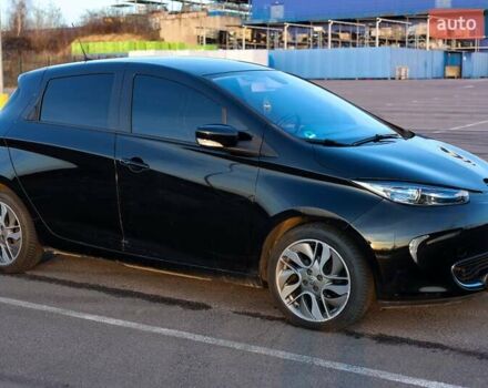 Черный Рено Зое, объемом двигателя 0 л и пробегом 110 тыс. км за 6800 $, фото 6 на Automoto.ua