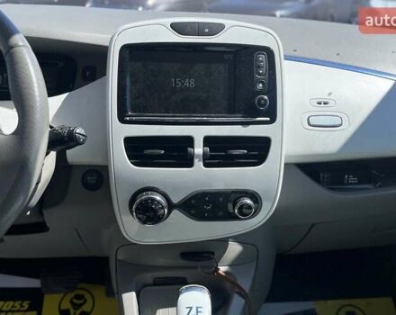 Чорний Рено Зое, об'ємом двигуна 0 л та пробігом 113 тис. км за 6990 $, фото 20 на Automoto.ua