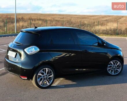 Черный Рено Зое, объемом двигателя 0 л и пробегом 110 тыс. км за 6800 $, фото 4 на Automoto.ua