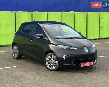 Черный Рено Зое, объемом двигателя 0 л и пробегом 53 тыс. км за 6500 $, фото 2 на Automoto.ua